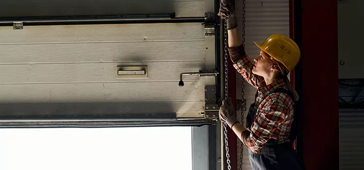 Addressing Common Garage Door Stoppage Issues in Sanger, CA
