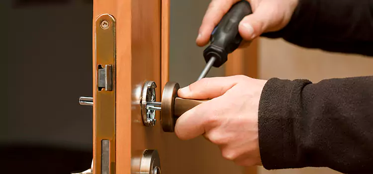 Semi Truck Locksmith Sanger